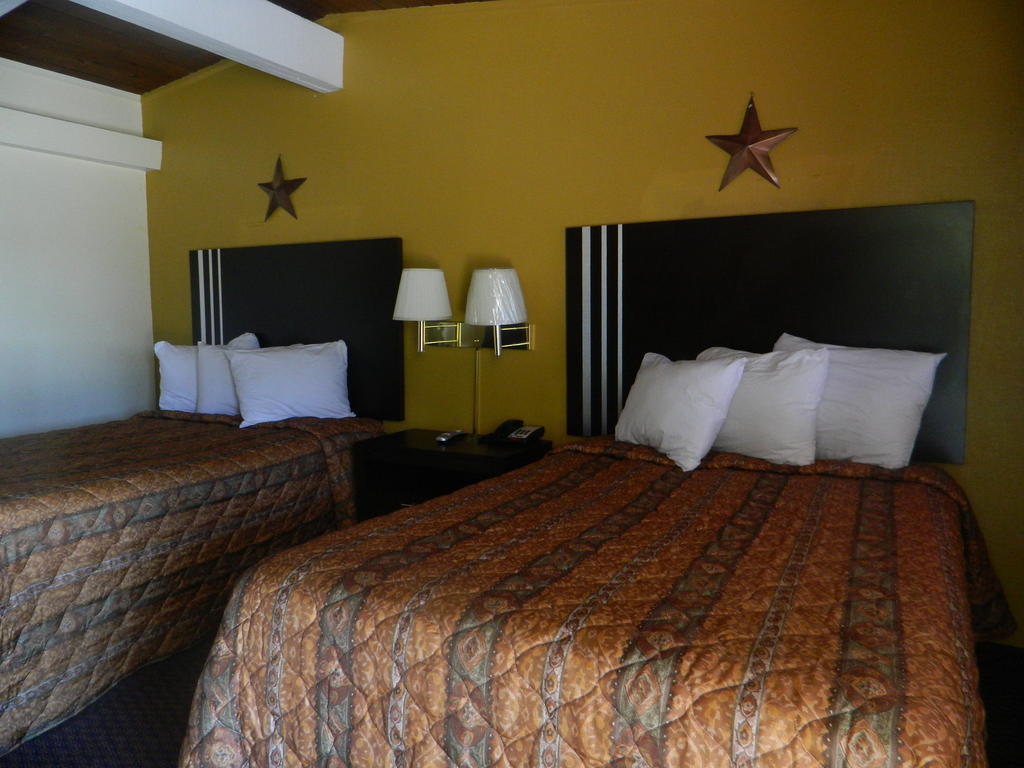 Freer Motel Bilik gambar
