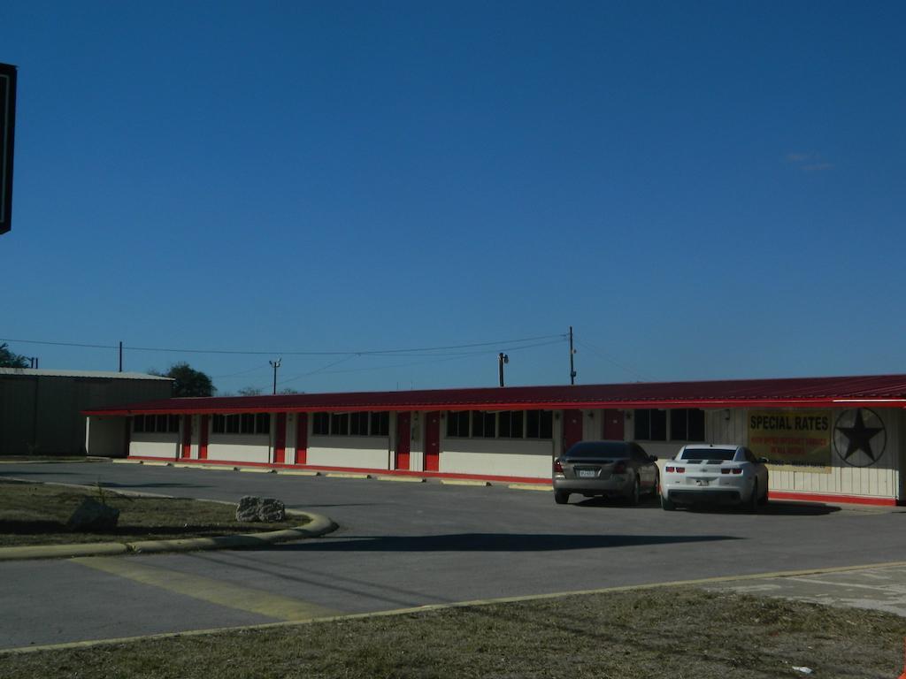 Freer Motel Luaran gambar