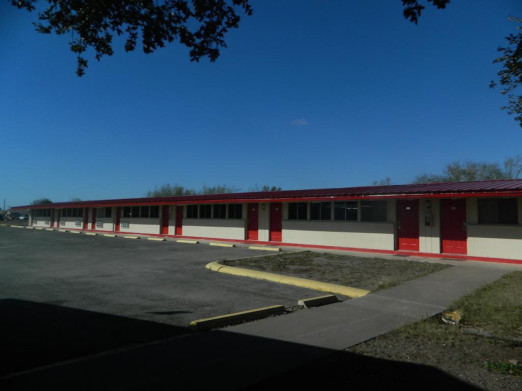 Freer Motel Luaran gambar
